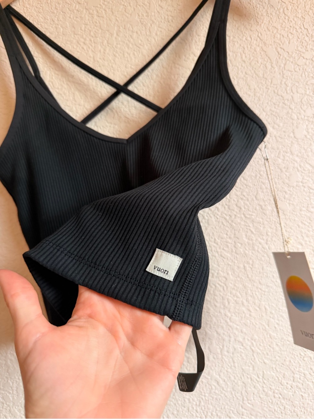 Vuori Black Ribbed Crossback Women’s Tank Top NMT - Picture 6 of 8